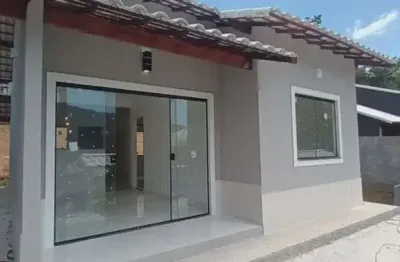 Excelente casa em condomínio em várzea das moças - são gonçalo - rj