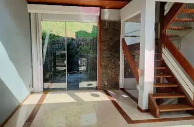 Casa em condomínio fechado com 3 quartos à venda na Rua Treze, Serra Grande, Niterói
