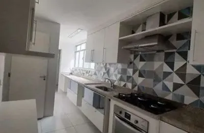 Ótimo apartamento na rua martins torres sem elevador.