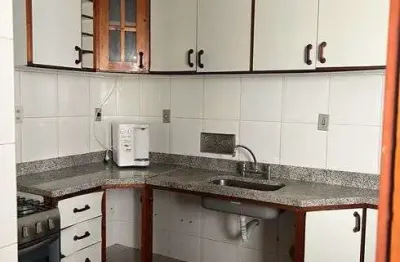 Excelente apartamento na rua pereira da silva 119 em icaraí.