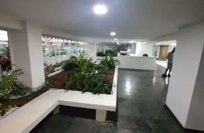 Excelente apartamento na capitão zeferino no miolo de icarai.