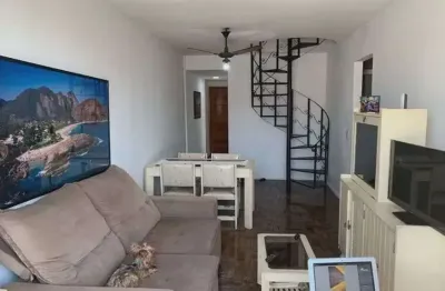 Cobertura duplex super bem localizada no jardim icaraí