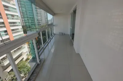 Excelente apartamento na rua dom bosco no jardim icarai.
