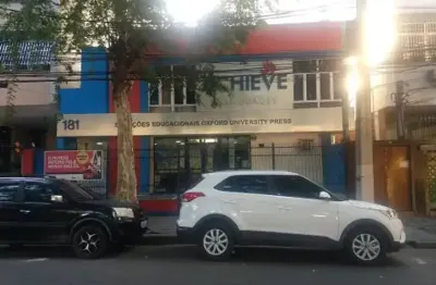 Alugo excelente casa comercial bem localizada em icaraí