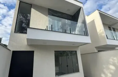 Altíssimo padrão, nunca visto nada igual pra aluguel assim na região oceânica 4 quartos suítes churrasqueira piscina por este valor