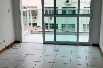 Excelente quarto e sala para locação na boa viagem em niterói.