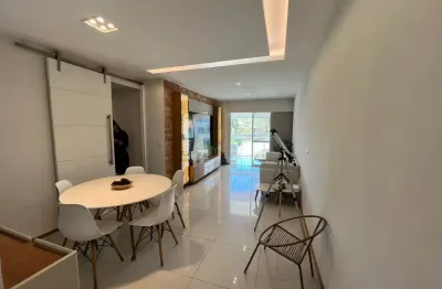 Excelente apartamento no condomínio oasis em camboinhas - niterói