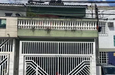 Sobrado para Venda em Santo André, Utinga, 3 dormitórios, 1 suíte, 3 banheiros, 2 vagas