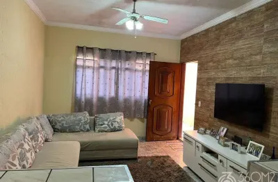 Casa para Venda em São Bernardo do Campo, Alvarenga, 2 dormitórios, 1 banheiro, 1 vaga