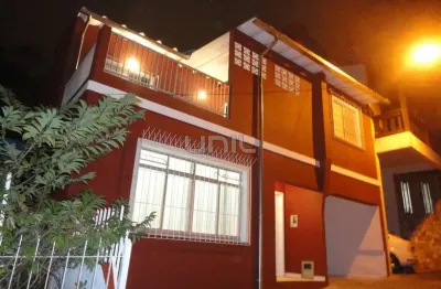 Casa com 3 quartos à venda na agronômica, florianópolis , 182 m2 por r$ 850.000