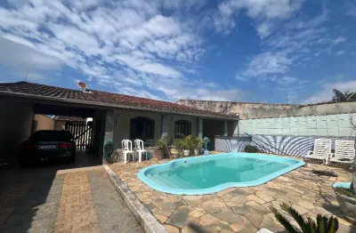 Uma casa linda e aconchegante pronta para morar e desfrutar bons momentos com a família e amigos!!