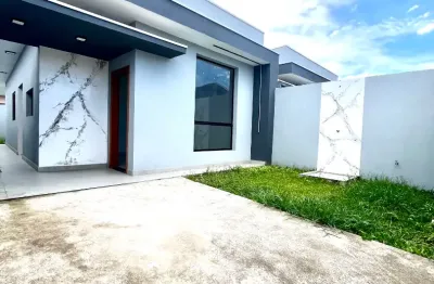 Linda casa em caraguatatuba-sp com 2 quartos, 1 suíte  e duas vagas