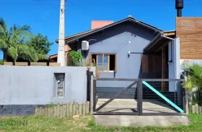Casa com 3 quartos à venda na Rua Antônio Estevão Martins, 200, Vila Esperança, Imbituba
