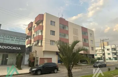 Apartamento mobiliado à venda no centro de imbituba – 2 dormitórios, 83,34 m² e vaga coberta