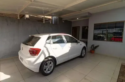 Casa semimobiliada com 2 quartos próxima ao ifpr - bairro florais do paraná