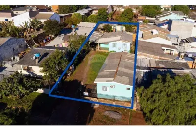 Casa com ótimo terreno  próxima a av. brasil no alto alegre, cascavel!