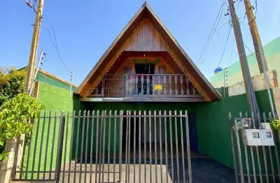Casa com 2 quartos à venda na Rua Mutum, 1742, Floresta, Cascavel