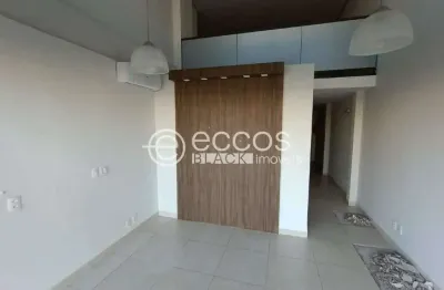 Ponto comercial para alugar na Avenida Rondon Pacheco, Tabajaras, Uberlândia