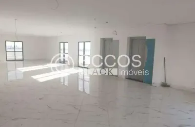 Sala comercial para alugar na Avenida Rondon Pacheco, 5803, Tibery, Uberlândia