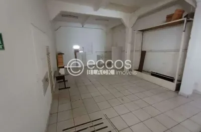 Barracão / Galpão / Depósito para alugar na Avenida João Pessoa, 330, Martins, Uberlândia