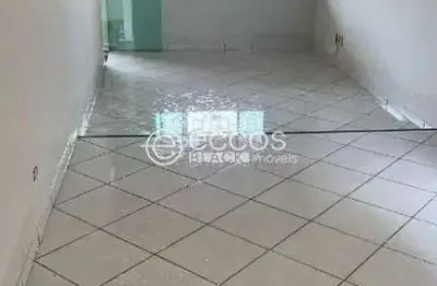 Casa à venda, 3 quartos, 1 suíte, 2 vagas, cidade jardim - uberlândia/mg