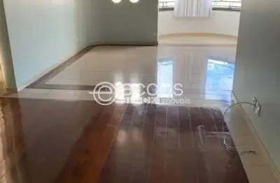 Apartamento à venda, 3 quartos, 3 suítes, 2 vagas, fundinho - uberlândia/mg