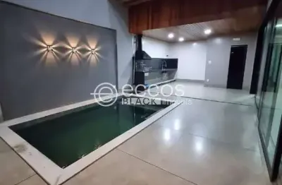 Casa à venda, 3 quartos, 3 suítes, 2 vagas, alto umuarama - uberlândia/mg