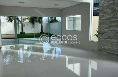 Casa em condomínio para aluguel, 3 quartos, 3 suítes, 2 vagas, aclimação - uberlândia/mg