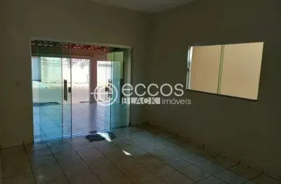 Casa à venda, 3 quartos, 1 suíte, 2 vagas, jardim das palmeiras - uberlândia/mg