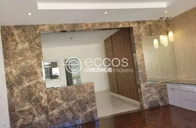 Casa com 3 quartos à venda na Avenida Amazonas, 1252, Brasil, Uberlândia