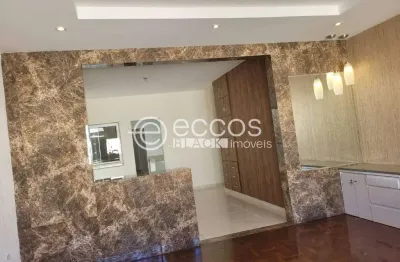 Casa com 3 quartos à venda na Avenida Amazonas, Brasil, Uberlândia