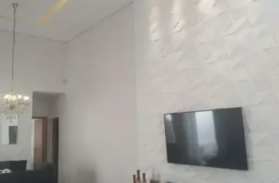 Excelente casa com 3 suítes para venda no bairro jardim inconfidência.