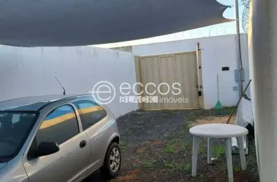 Casa à venda, 2 quartos, 1 suíte, 3 vagas, novo mundo - uberlândia/mg