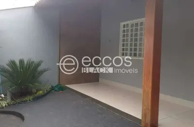 Casa à venda, 3 quartos, 1 suíte, 2 vagas, jardim patrícia - uberlândia/mg
