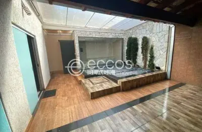 Casa à venda, 3 quartos, 1 suíte, 2 vagas, jardim inconfidência - uberlândia/mg