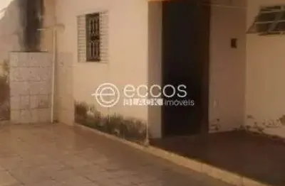 Casa à venda, 3 quartos, 1 suíte, 5 vagas, vigilato pereira - uberlândia/mg