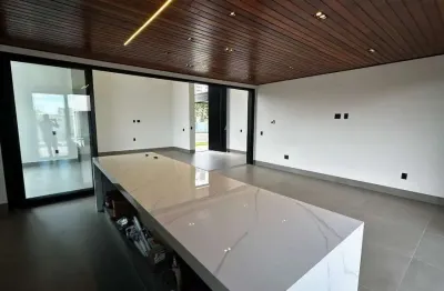 Casa em condomínio à venda, 4 quartos, 3 suítes, 2 vagas, laranjeiras - uberlândia/mg