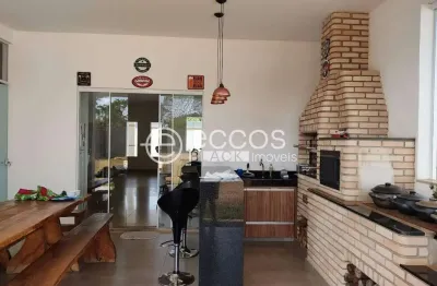 Chácara à venda, 3 quartos, 1 suíte, valparaíso - uberlândia/mg