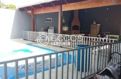 Casa à venda, 3 quartos, 4 vagas, cidade jardim - uberlândia/mg