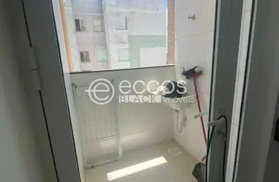 Apartamento à venda, 2 quartos, 1 suíte, 1 vaga, jardim califórnia - uberlândia/mg