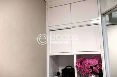 Sala comercial à venda, 1 vaga, santa mônica - uberlândia/mg