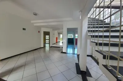 Casa à venda, 6 quartos, 2 suítes, 6 vagas, vigilato pereira - uberlândia/mg