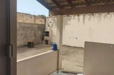 Casa à venda, 2 quartos, 1 suíte, 4 vagas, jardim canaã - uberlândia/mg