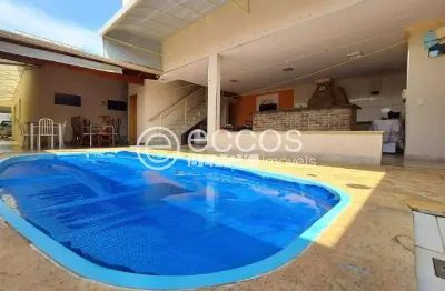 Casa à venda, 4 quartos, 2 suítes, 2 vagas, brasil - uberlândia/mg