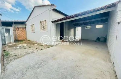 Casa à venda, 2 quartos, 1 suíte, 2 vagas, jaraguá - uberlândia/mg