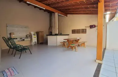 Casa à venda, 3 quartos, 1 suíte, 2 vagas, chácaras tubalina e quartel - uberlândia/mg