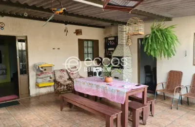 Casa à venda, 3 quartos, 1 suíte, 1 vaga, morumbi - uberlândia/mg