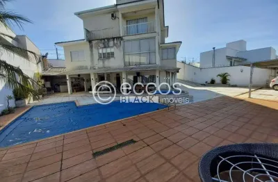 Casa à venda, 5 quartos, 3 suítes, 4 vagas, vigilato pereira - uberlândia/mg