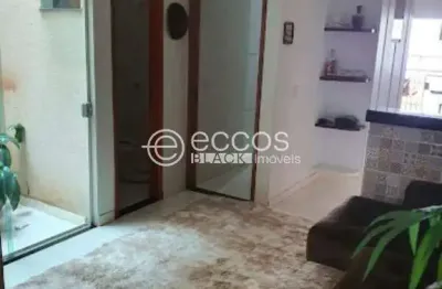Casa à venda, 2 quartos, 1 suíte, 2 vagas, jardim europa - uberlândia/mg