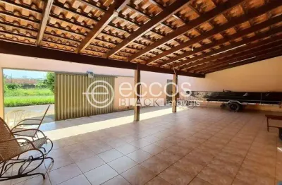 Casa à venda, 3 quartos, 1 suíte, 2 vagas, santa luzia - uberlândia/mg